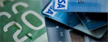 In the age of credit, why do Canadians still love cash?