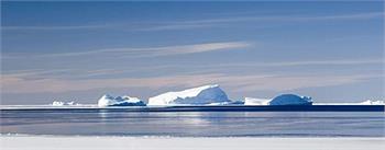 The Maud, a sunken ship rotting in Arctic harbour, has Canada battling Norway