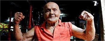 India’s first Mr. Universe, Manohar Aich, turns 100