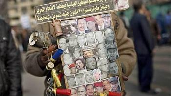 Egypt's Muslim Brotherhood claims mandate