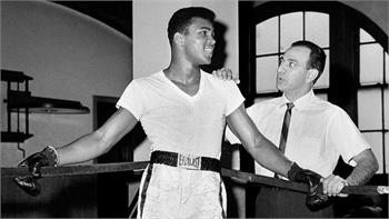 Muhammad Ali trainer Angelo Dundee dies at 90