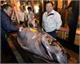 Single tuna fetches record $736k at Japan auction